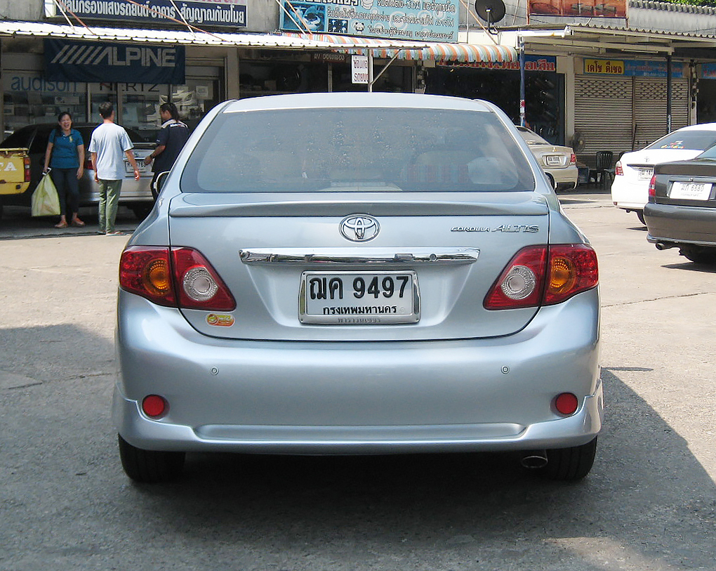 ชุดแต่ง Altis 2008-2012 สปอยเลอร์หลังแบบแนบ